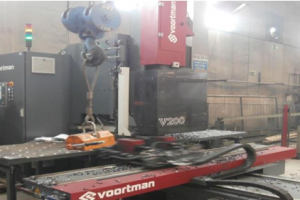 VOORTMAN V200 CNC Kontrollü Plaka Delme Tezgahı